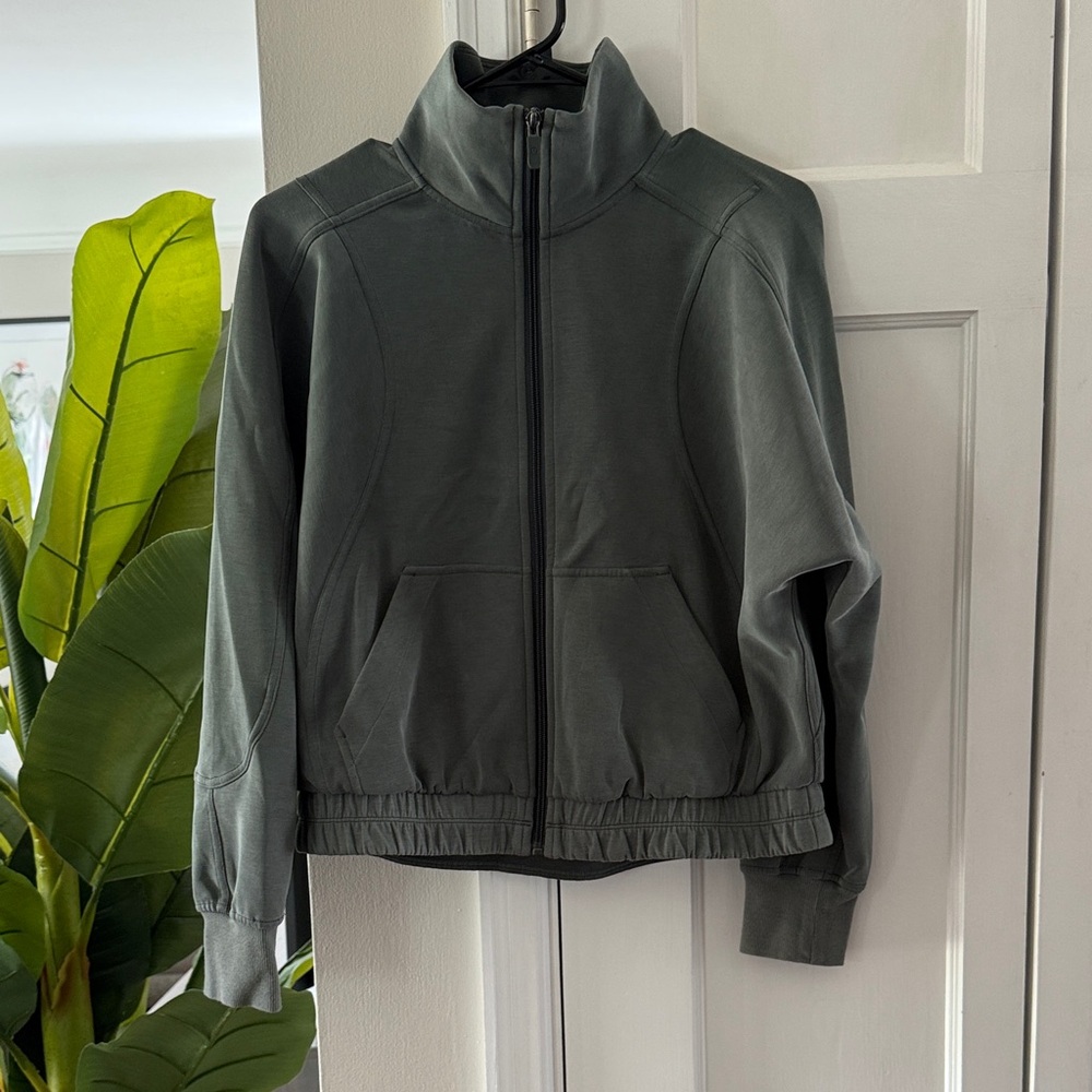 Lululemon Brushed Softstreme Funnel‑Neck Zip Up Green / Gray Sage 6